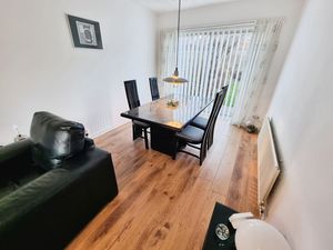 Photo 5- click for photo gallery